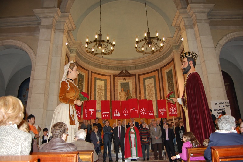 ball dels gegants a l'interior de l'Església