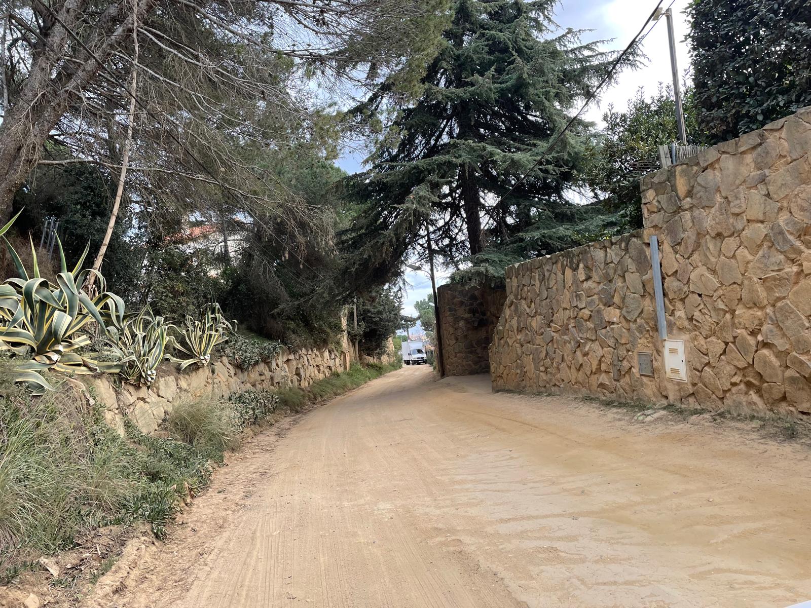 Tall de trànsit al camí de la Costa per obres de millora