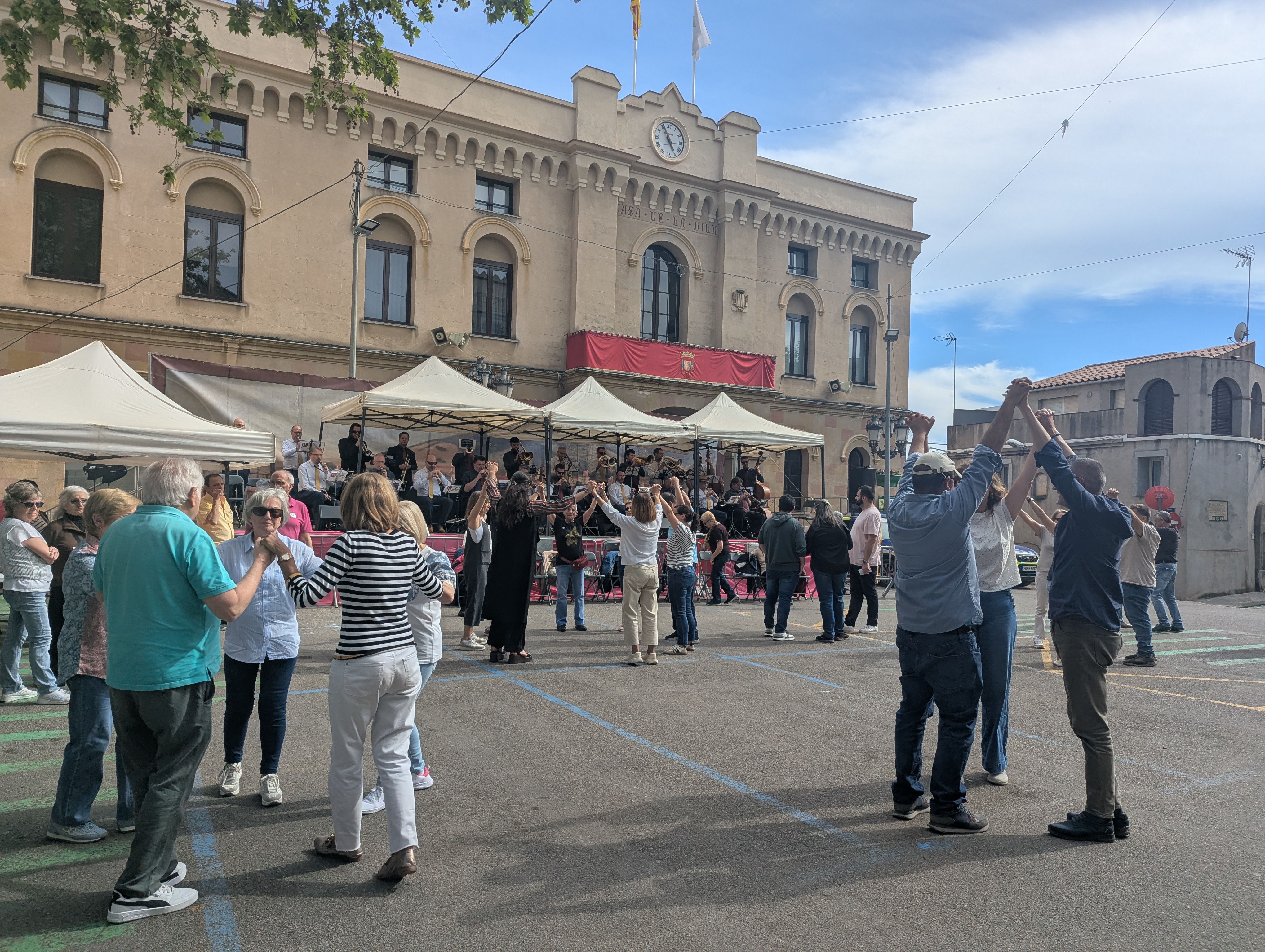 L'Aplec de Sardanes continua en plena forma